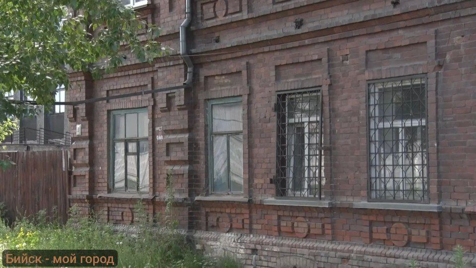 О домах дореволюционной постройки на ул. Мухачёва в Бийске О домах дореволюционной постройки на ул. Мухачёва в Бийске