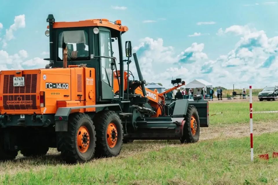 Почти 150 дорожников Алтайского края сразятся за звание «Лучший по профессии»
