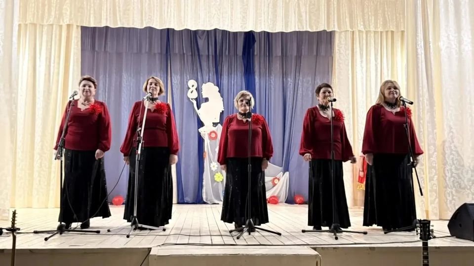 Белый халат. Смена окончена Белый халат. Смена окончена