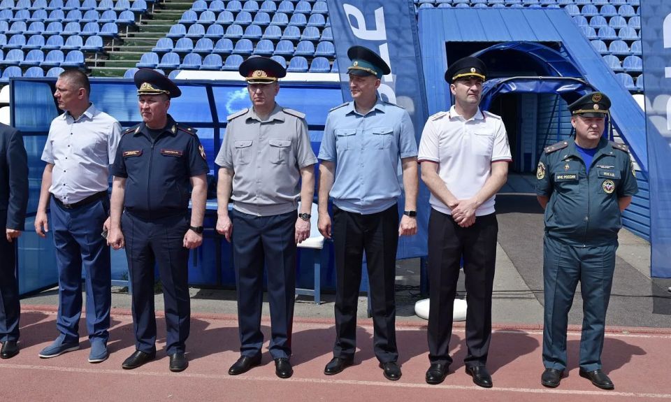 В Барнауле прошло награждение победителей VI Кубка ВТБ по мини-футболу В Барнауле прошло награждение победителей VI Кубка ВТБ по мини-футболу
