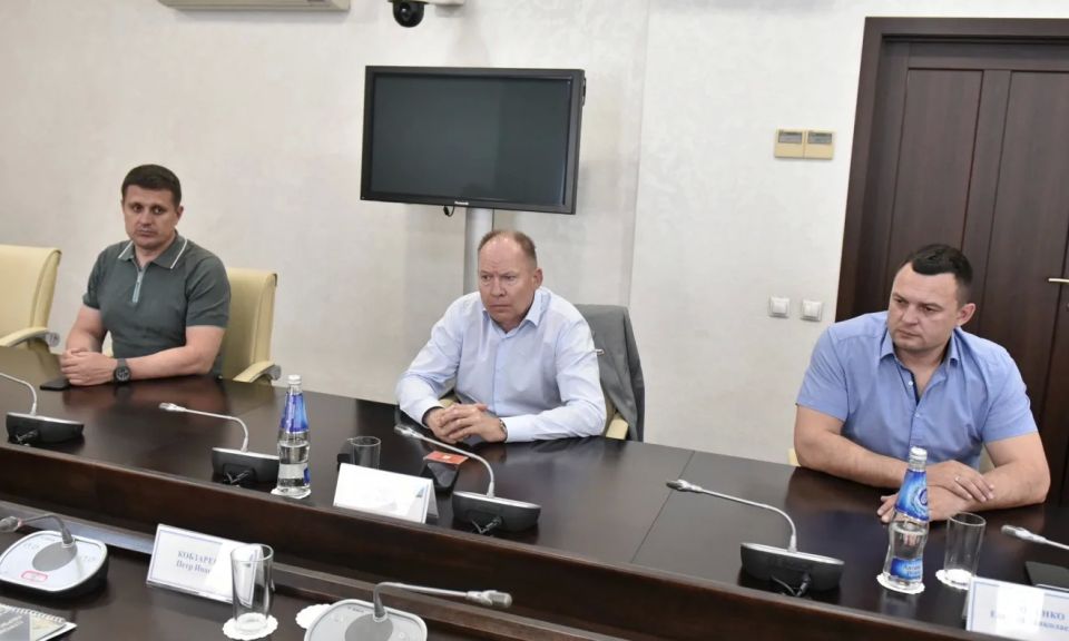 В администрации Барнаула обсудили развитие спортивной инфраструктуры на территории города В администрации Барнаула обсудили развитие спортивной инфраструктуры на территории города