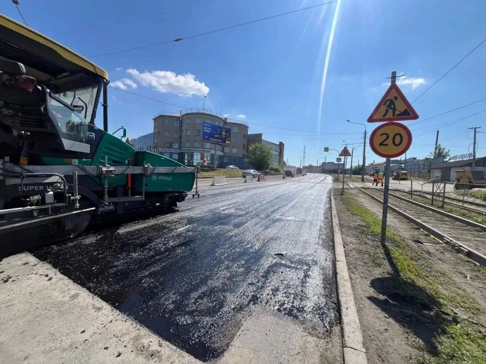 В Барнауле стартовали работы по обновлению проспекта Строителей в рамках национального проекта «Инфраструктура для жизни» В Барнауле стартовали работы по обновлению проспекта Строителей в рамках национального проекта «Инфраструктура для жизни»