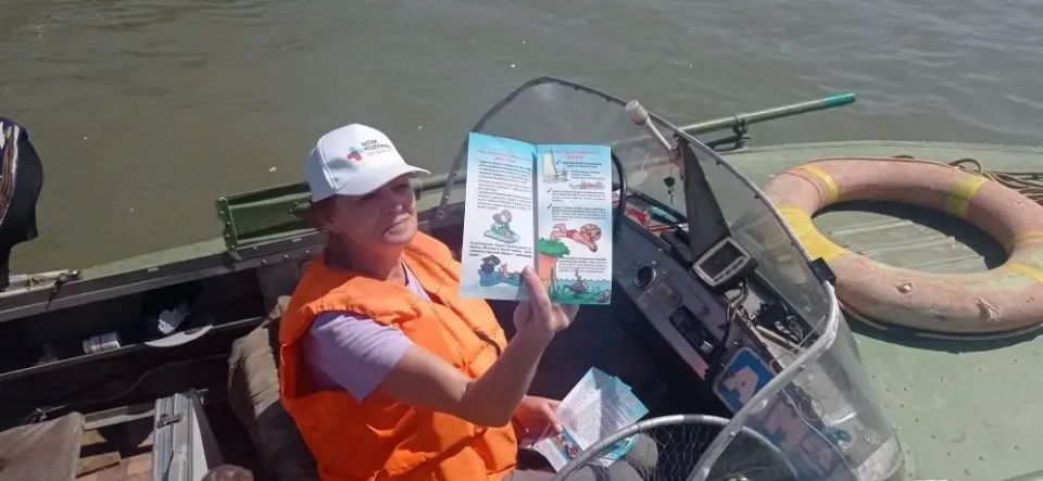 В Барнауле прошли рейды по безопасности на водных объектах В Барнауле прошли рейды по безопасности на водных объектах