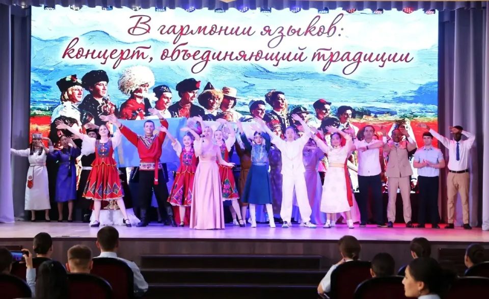 В Барнаульском юридическом институте МВД России прошел День национальной культуры «В гармонии языков»