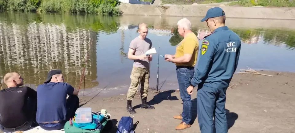 Очередной рейд по "диким" пляжам провели в Барнауле Очередной рейд по "диким" пляжам провели в Барнауле
