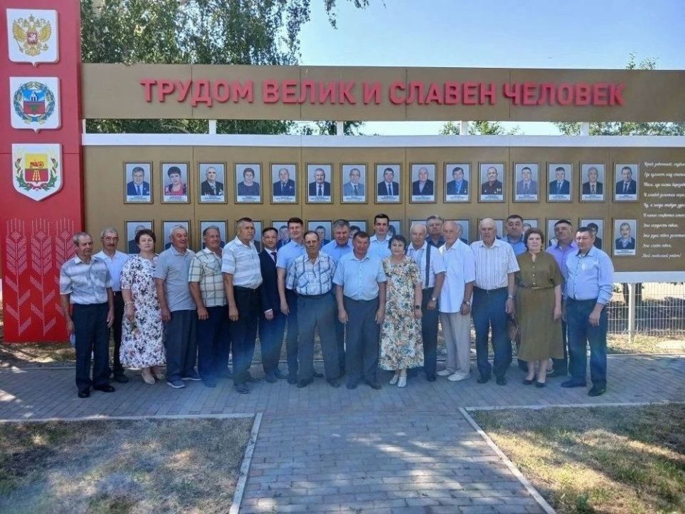 Депутаты АКЗС поздравили жителей Алтайского края с Днем России