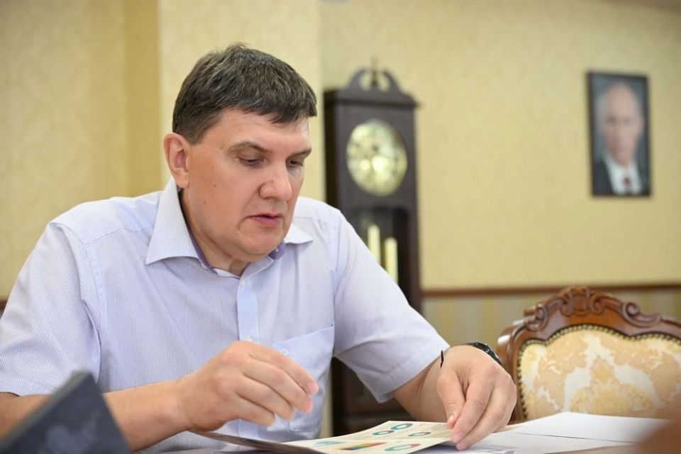 Виктор Миненок: 70% проверок Счетная палата Алтайского края проводит по инициативе АКЗС и Правительства региона Виктор Миненок: 70% проверок Счетная палата Алтайского края проводит по инициативе АКЗС и Правительства региона