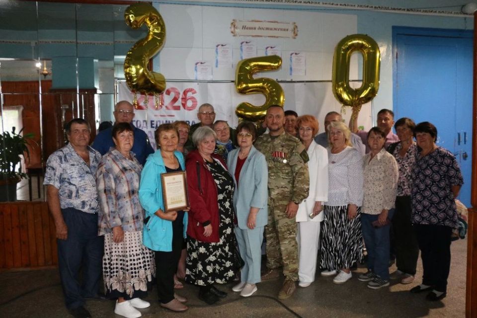 Ирина Солнцева поздравила жителей Калмыцких Мысов с 250-летним юбилеем села Ирина Солнцева поздравила жителей Калмыцких Мысов с 250-летним юбилеем села