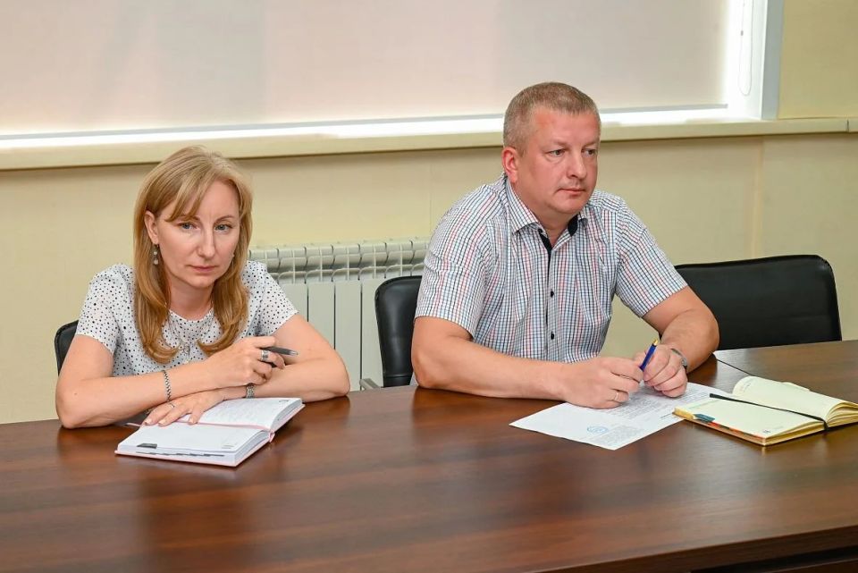 В администрации Барнаула обсудили вопросы содержания контейнерных площадок В администрации Барнаула обсудили вопросы содержания контейнерных площадок