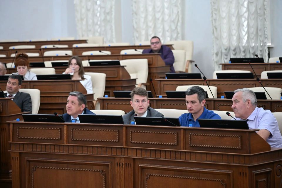 В 2026 году в Алтайском крае приведут в норматив 540 км дорог и закупят 62 автобуса В 2026 году в Алтайском крае приведут в норматив 540 км дорог и закупят 62 автобуса