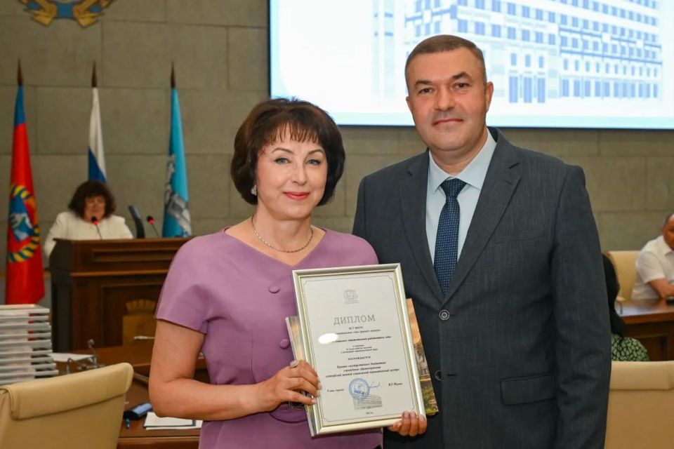 Актуальные вопросы рынка труда обсудили на заседании городской трехсторонней комиссии по регулированию социально-трудовых отношений Актуальные вопросы рынка труда обсудили на заседании городской трехсторонней комиссии по регулированию социально-трудовых отношений