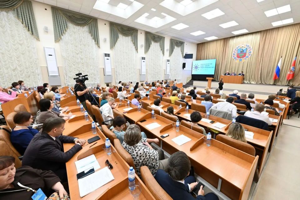 Барнаул на два дня стал архивной столицей Сибири Барнаул на два дня стал архивной столицей Сибири