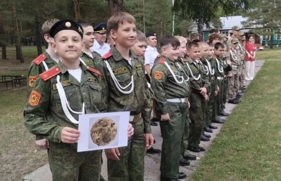 Первые смены стартовали в барнаульских лагерях отдыха Первые смены стартовали в барнаульских лагерях отдыха