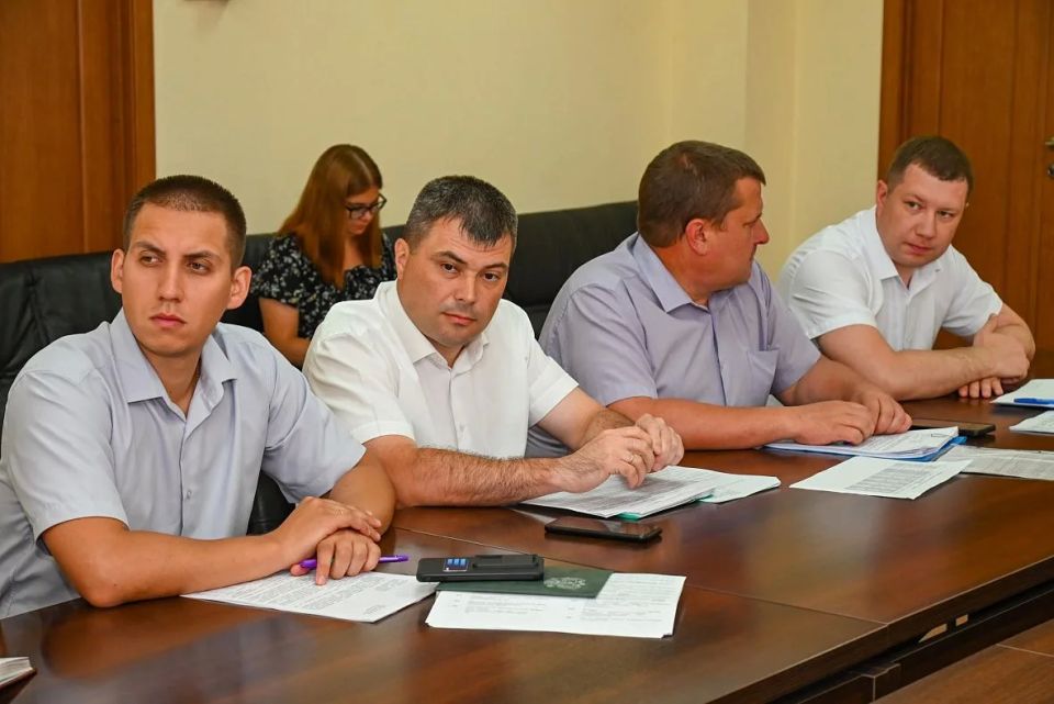 В администрации Барнаула прошло совещание по подготовке к отопительному периоду 2026-2027 годов В администрации Барнаула прошло совещание по подготовке к отопительному периоду 2026-2027 годов