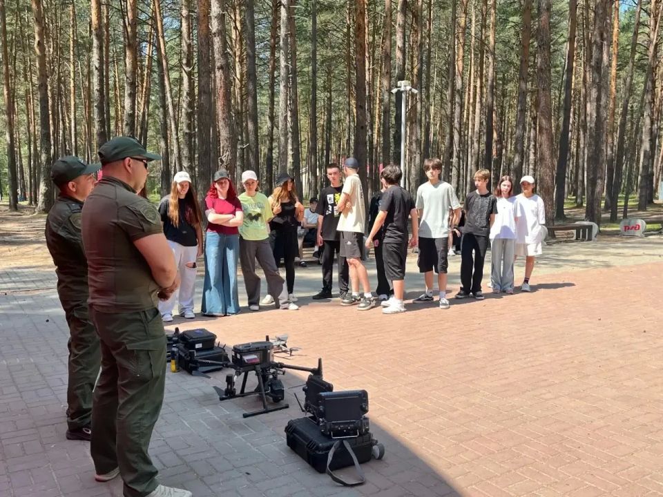 Программа «Подросток и закон» стартовала в детском оздоровительном лагере имени Юрия Гагарина Программа «Подросток и закон» стартовала в детском оздоровительном лагере имени Юрия Гагарина