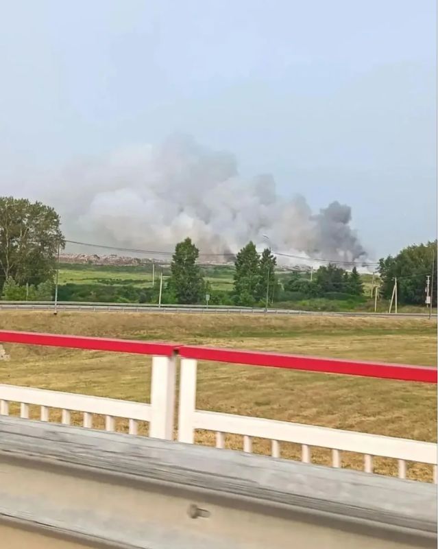Пожар произошел на Бийском полигоне ТБО