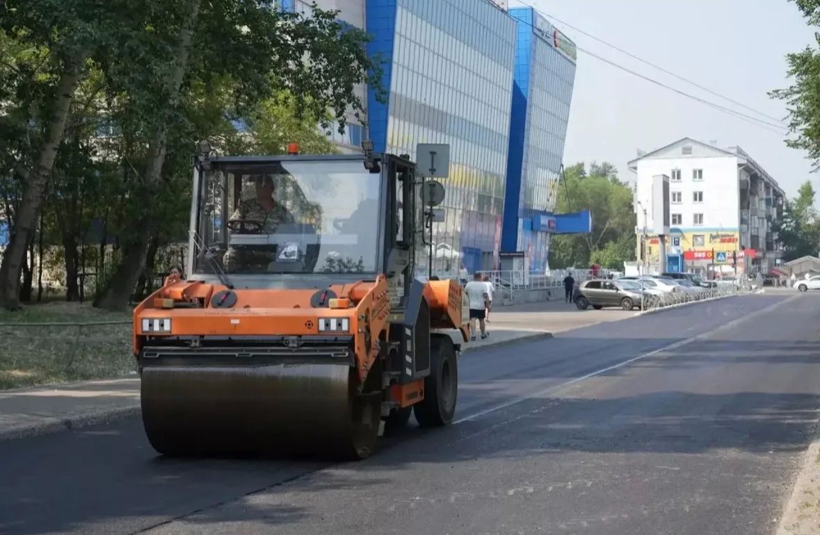Три улицы одновременно ремонтируют в Бийске по нацпроекту Три улицы одновременно ремонтируют в Бийске по нацпроекту