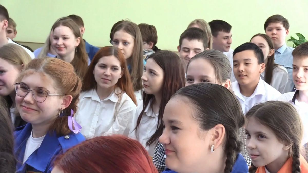 Мы строим гражданское общество: история и сегодняшний день Общественной палаты Алтайского края Мы строим гражданское общество: история и сегодняшний день Общественной палаты Алтайского края