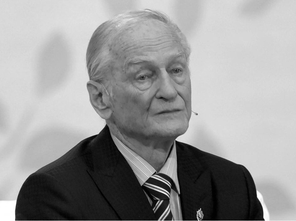 Умер народный артист и автор песни «Последний бой» Михаил Ножкин