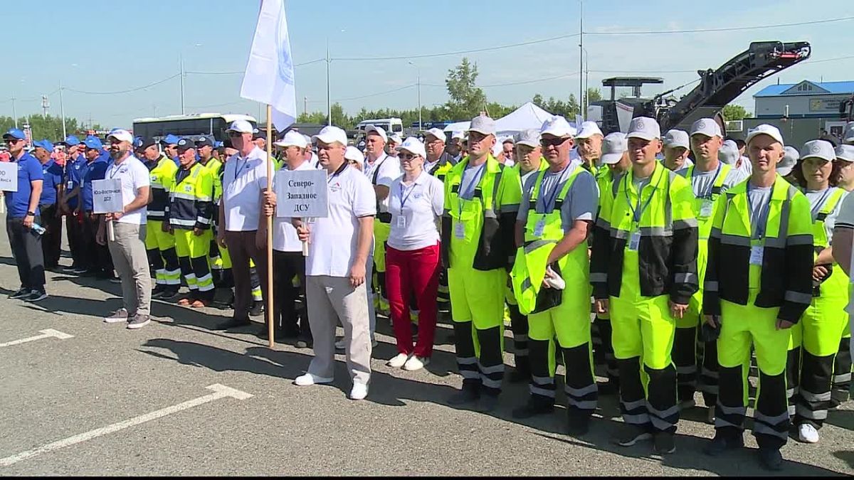 В Алтайском крае назвали имя лучшего экскаваторщика