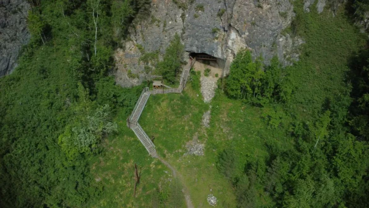 Вперед, в прошлое. Археологи наметили раскопки в новом месте Денисовой пещеры Вперед, в прошлое. Археологи наметили раскопки в новом месте Денисовой пещеры