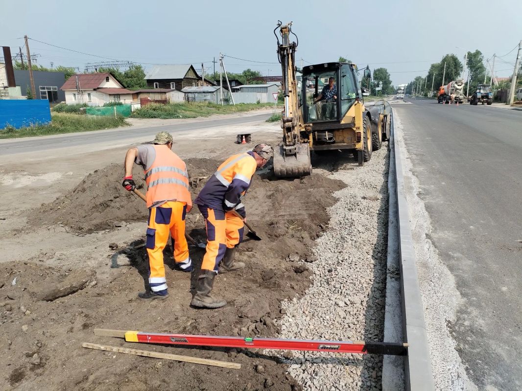 В Новоалтайске по нацпроекту обновляют три городские улицы