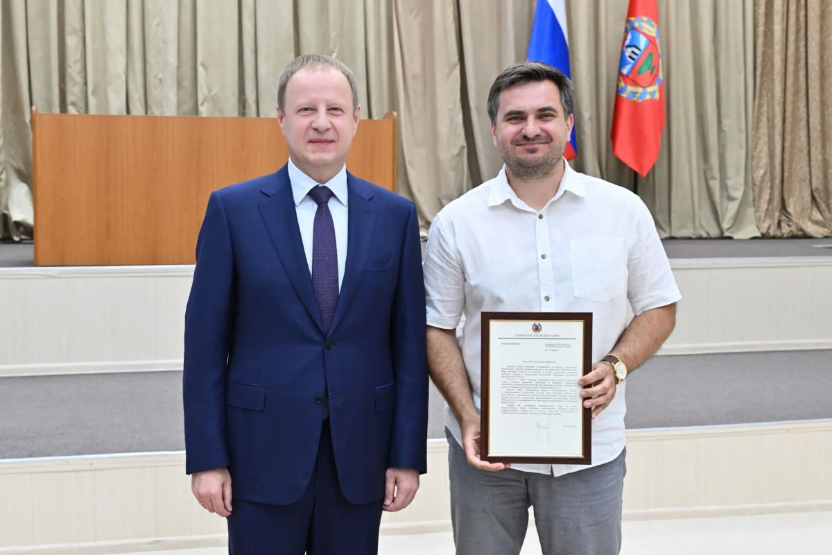 Обучение заканчивается в классной комнате, но образование продолжается всю жизнь // Фредерик Уильям Робертсон Обучение заканчивается в классной комнате, но образование продолжается всю жизнь // Фредерик Уильям Робертсон