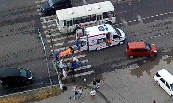 Бийский экипаж скорой помощи, возвращаясь с дежурства, спас мужчину с инфарктом