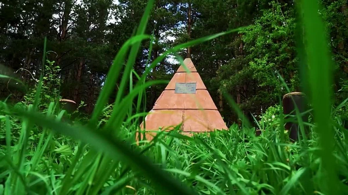 "Ожившие" портреты и неожиданные находки: в Барнауле показали историю рудознатцев