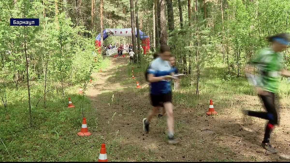 В Барнауле стартовали чемпионат и первенство СФО по спортивному ориентированию в кроссовых дисциплинах
