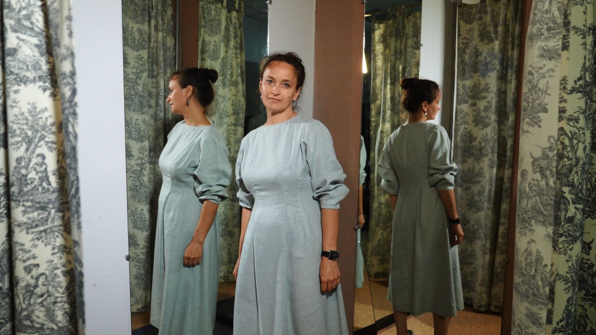 Барнаульский дизайнер шьёт одежду из крапивы Барнаульский дизайнер шьёт одежду из крапивы