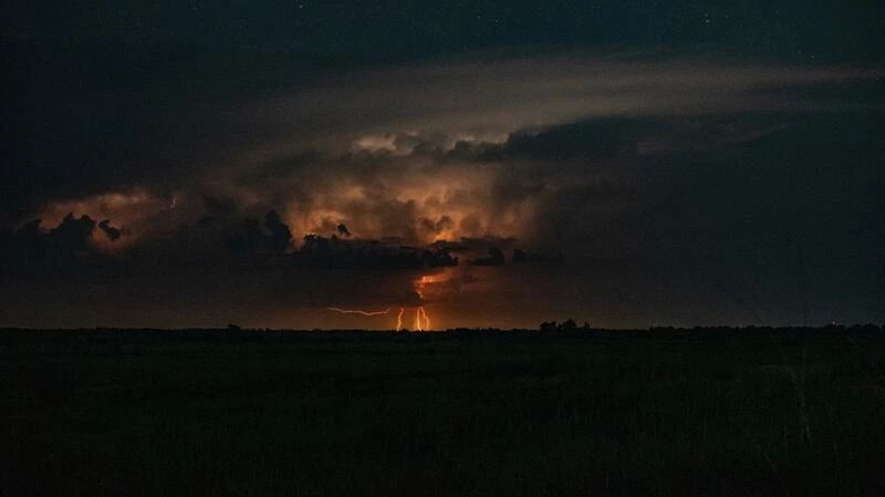 Фотограф Евгений Храпко из Рубцовска поделился снимками летней грозы Фотограф Евгений Храпко из Рубцовска поделился снимками летней грозы