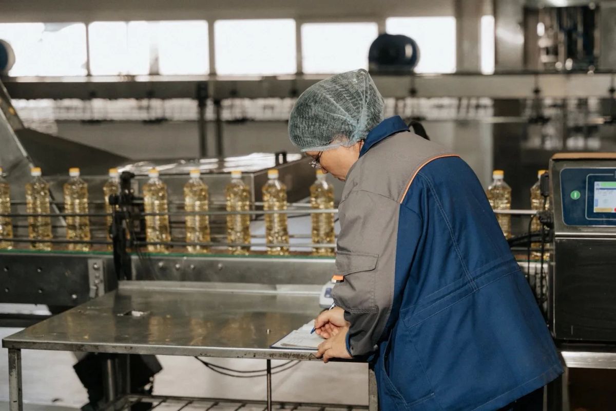 Виктор Томенко: Сотрудничаем с предприятиями края, которые ведут дела ответственно, заботятся о своих сотрудниках, вкладываются не только в развитие своего бренда, но и нашего региона в целом Виктор Томенко: Сотрудничаем с предприятиями края, которые ведут дела ответственно, заботятся о своих сотрудниках, вкладываются не только в развитие своего бренда, но и нашего региона в целом