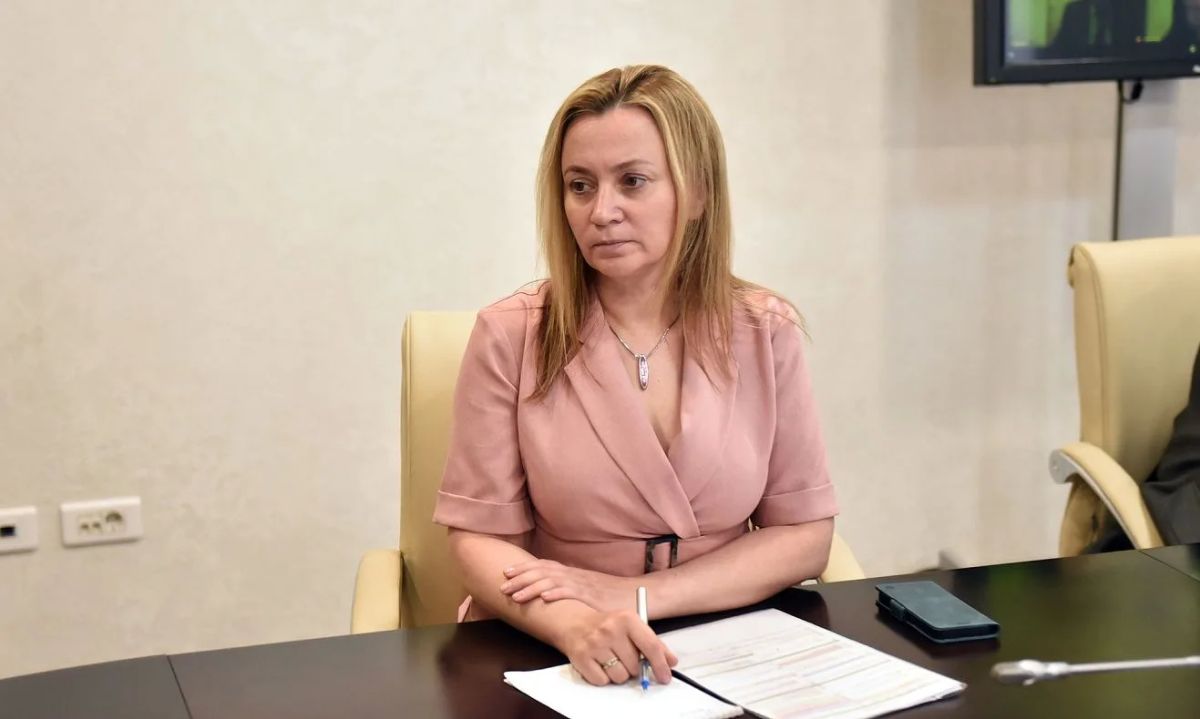 Вячеслав Франк провёл оперативное аппаратное совещание Вячеслав Франк провёл оперативное аппаратное совещание