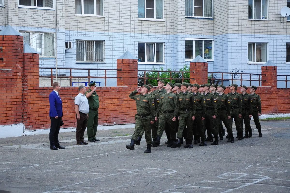 Военные учебные сборы начались у студентов Алтайского технического университета Военные учебные сборы начались у студентов Алтайского технического университета