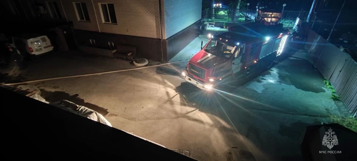 В Барнауле произошёл пожар в мебельном цехе В Барнауле произошёл пожар в мебельном цехе