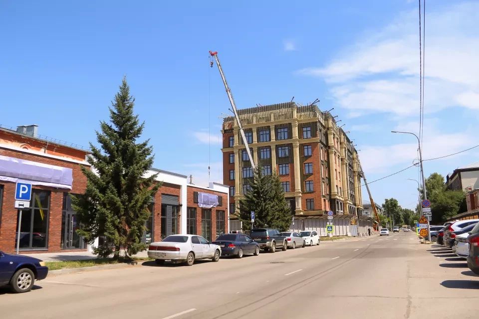 Улица Чкалова в Барнауле обретает новый архитектурный облик Улица Чкалова в Барнауле обретает новый архитектурный облик