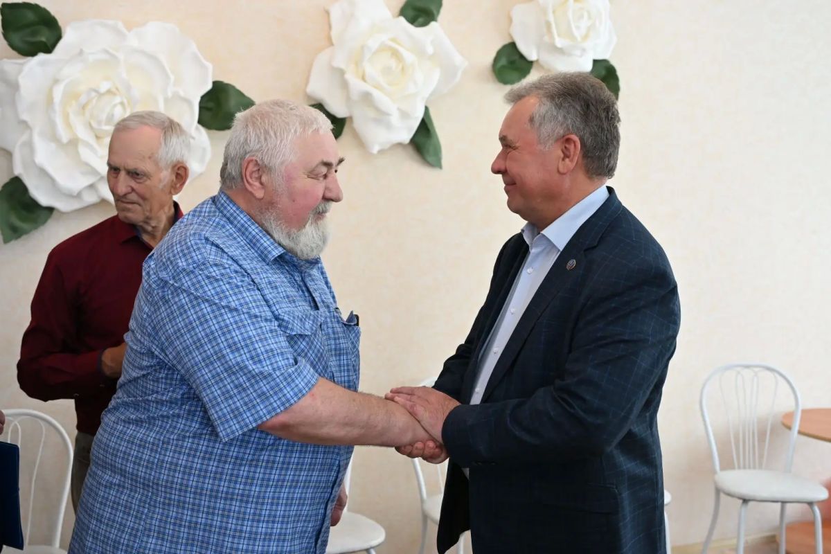 Александр Романенко: Давайте продолжим традиции российских семей, основанные на любви, верности и надежности Александр Романенко: Давайте продолжим традиции российских семей, основанные на любви, верности и надежности