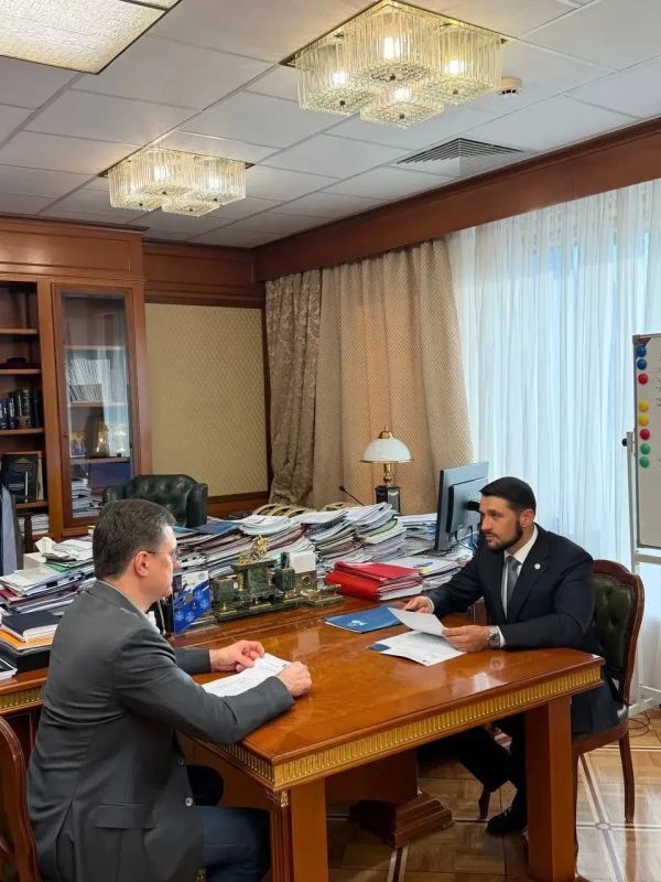 Председатель правительства Республики Алтай встретился с Александром Новаком Председатель правительства Республики Алтай встретился с Александром Новаком