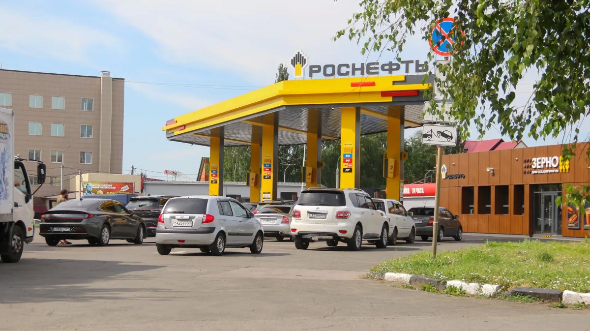 Для городских служб жизнеобеспечения в Барнауле выделили несколько заправок
