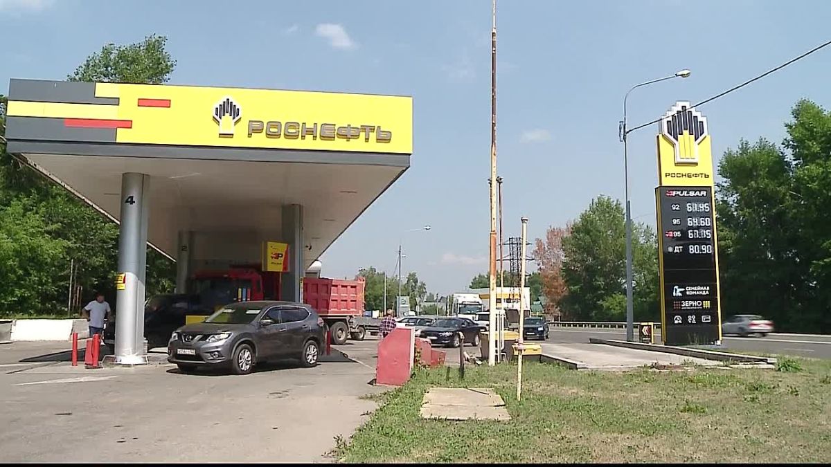 Три АЗС выделят в Барнауле для заправки спецтехники