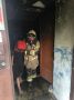 На пожаре спасены люди. В городе Барнауле на улице Глушкова произошел пожар в пятиэтажном жилом доме