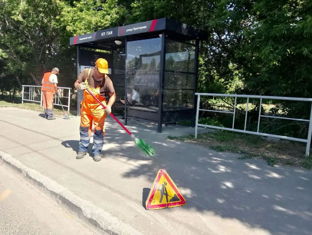 МБУ «Автодорстрой» продолжает выполнение летних видов работ МБУ «Автодорстрой» продолжает выполнение летних видов работ