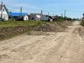 В Сибирской Долине приступили к щебенению проезда по проекту поддержки местных инициатив