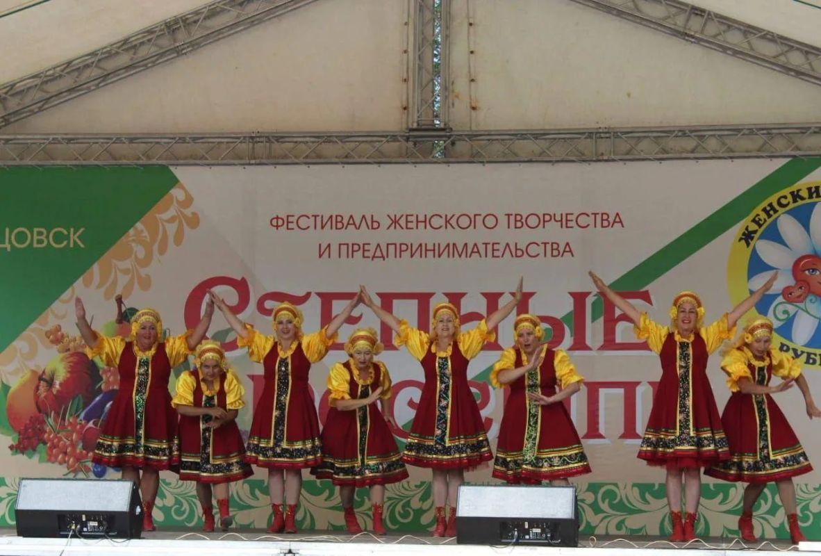 Рубцовск готовится к фестивалю «Степные россыпи» Рубцовск готовится к фестивалю «Степные россыпи»