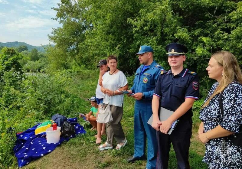 Накануне выходных вновь напоминаем: вода - опасная стихия! Накануне выходных вновь напоминаем: вода - опасная стихия!