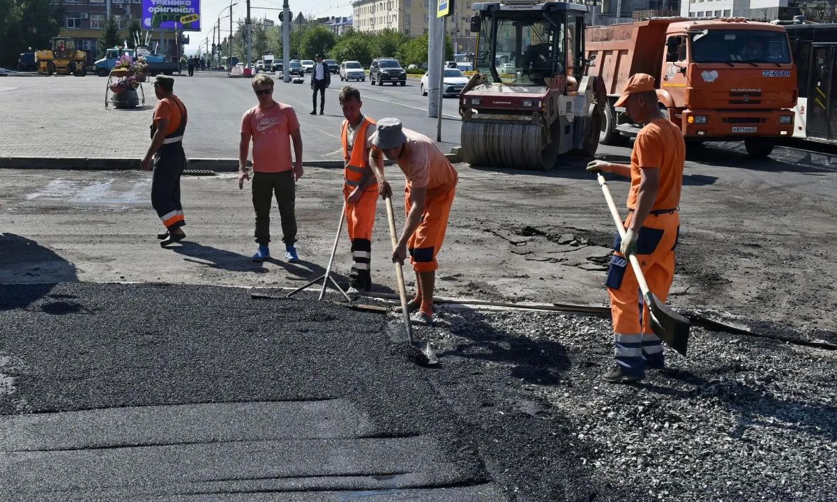 Ремонт проспекта Ленина вышел в активную стадию Ремонт проспекта Ленина вышел в активную стадию
