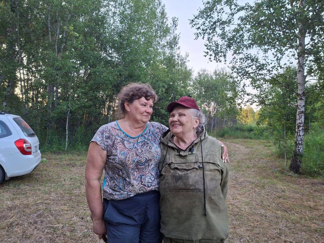 В Первомайском районе нашли живой 76-летнюю женщину, ушедшую за ягодами В Первомайском районе нашли живой 76-летнюю женщину, ушедшую за ягодами
