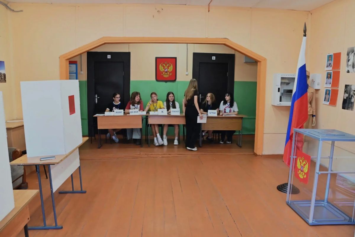 Явка на выборах в детском лагере отдыха «Дружных» составила 84% Явка на выборах в детском лагере отдыха «Дружных» составила 84%