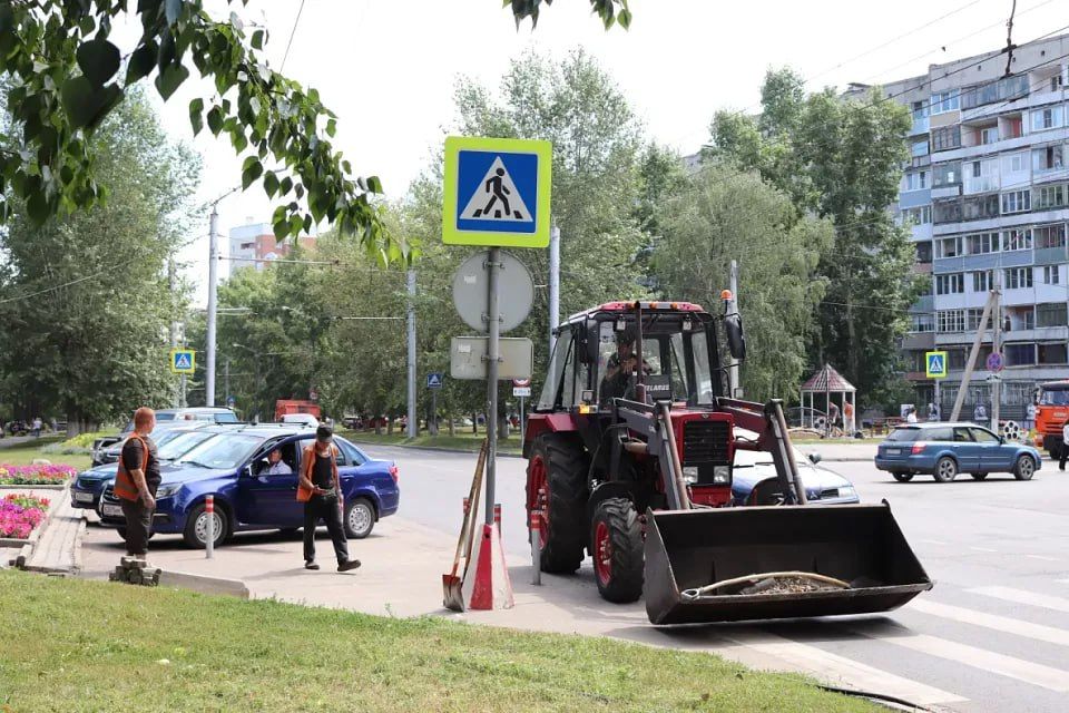 Барнаул готовится к "Шукшинским дням на Алтае" Барнаул готовится к "Шукшинским дням на Алтае"